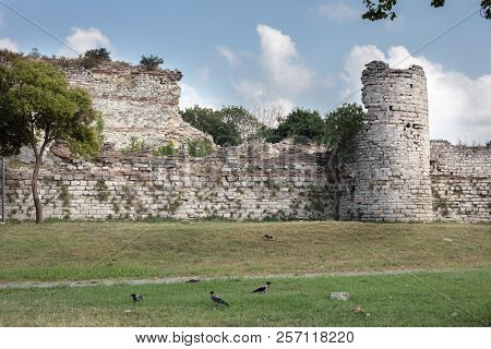 Ruins Of The Walls Of Constantinople Was  A Series Of Defensive Stone Walls That Have Surrounded And