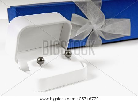 Tahitian pärlörhängen av Gift Box