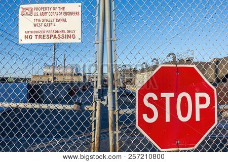 New Orleans, Usa - Nov 28, 2017: At The 17th Street Canal Pump Station. Features A Locked Gate With 