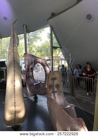 New York, Ny - Jun 9: The Seaglass Carousel At The Battery Park In New York, As Seen On Jun 9, 2018.