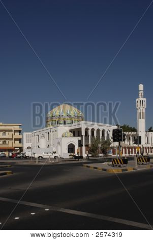Ernesto Al Sadiq Mosque, Bahrein