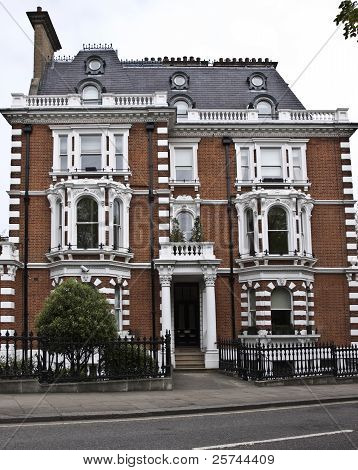 Haus im viktorianischen Stil in london