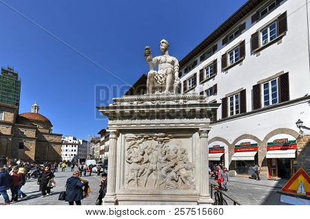 Florence, Italy - March 22, 2018: Monument To Giovanni Delle Bande Nere In Florence, Near Basilica D