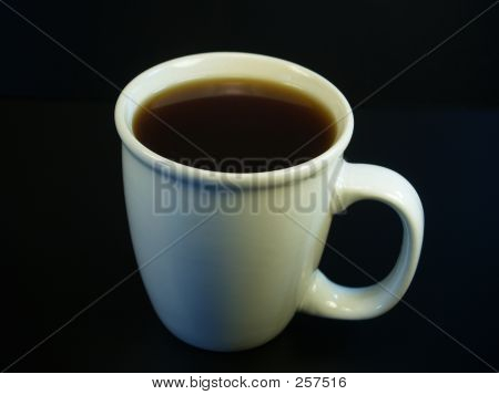 Witte Coffee Cup op zwart