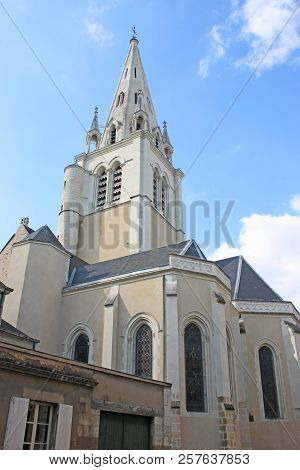 Exterior Of St Thomas Church In La Fleche, France