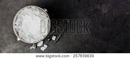 Metal ice bucket 