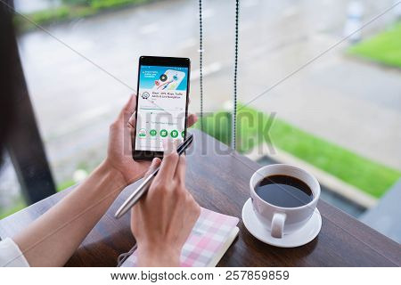 Chiang Mai, Thailand - August 18,2018: Woman Hands Holding Huawei With Waze App On The Screen. Waze