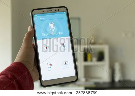 Negeri Sembilan,malaysia - August 29, 2018: Stethoscope Application On Smartphone. It Is An Applicat