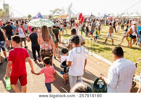 Campo Grande, Brazil - September 09, 2018: People At The Military Air Base To Visit The Portoes Aber