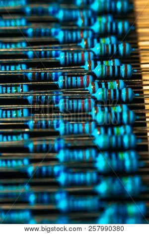 Many New Resistors Stay Together In Close-ups