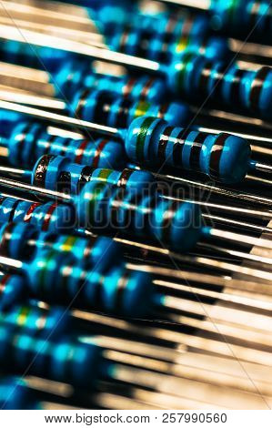 Many New Resistors Stay Together In Close-ups