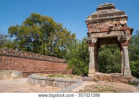 Tomb Of Sikandar Lodi, A Ruler Of The Lodi Dynasty In Lodi Gardens In New Delhi, India