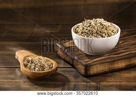 Foeniculum Vulgare - Dry Organic Fennel Seeds