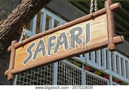 Bulacan, Ph - Oct. 16: Cherubin Gardens Safari Signage On October 16, 2015 In Meycauayan, Bulacan, P