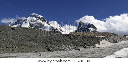 Panorama montanhoso Breithorn