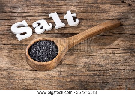 Hawaii Black Origin Salt - Text Space