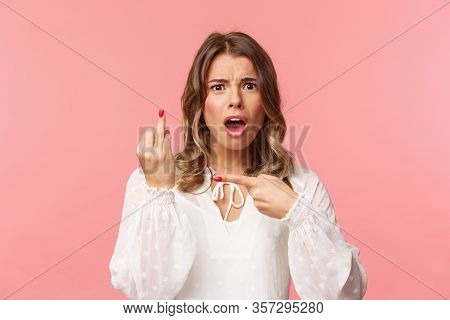 Close-up Portrait Of Shocked And Upset, Displeased Blond Girl Complaining Friend On Boyfriend Didnt 