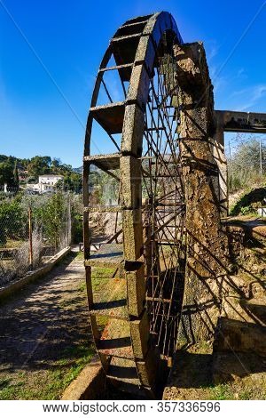 Ancient Arabic Mill, Water Noria At Abaran Village In Murcia Region, Spain Europe. Ruta De Las Noria