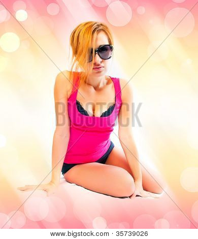 bella donna sessuale in cuffie