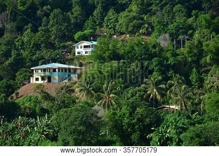 Sabah, My - June 18: Tamparuli Town With Surrounding Trees And Mountains On June 18, 2016 In Sabah, 