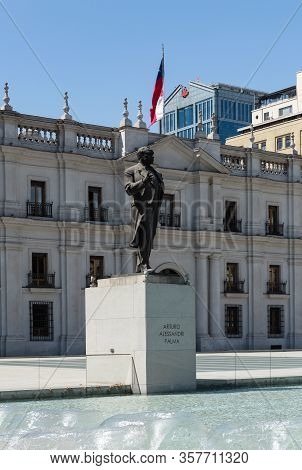 Santiago, Chile-january 27, 2020: Monument To Arturo Alessandri Palma In Front Of The Moneda Palace,