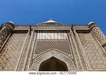 Aisha Bibi 11-century Mausoleum For Noble Woman, Located Near Taraz City, On Silk Road In Kazakhstan