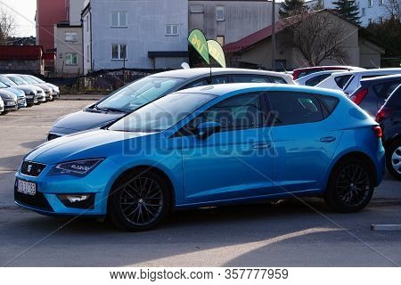 Krakow, Poland 03.15.2020: Blue Seat Leon Fr In The Parking Lot Of The Commission Car Center Among O