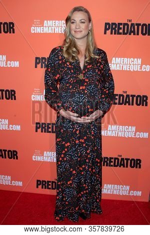 LOS ANGELES - SEP 12:  Yvonne Strahovski at the 
