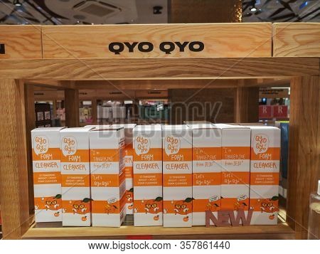Qyoqyo Cleaning Foam For The Face Of Mandarin Tangerine Bright Moist Foam Cleanser At The Perfume An