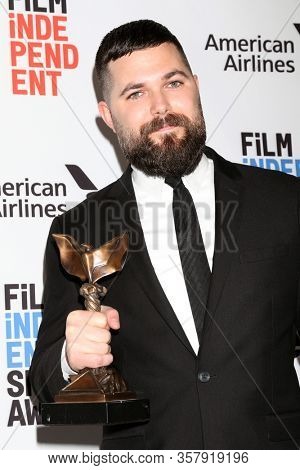 LOS ANGELES - FEB 25:  Robert Eggers at the 32nd Annual Film Independent Spirit Awards at Beach on February 25, 2017 in Santa Monica, CA