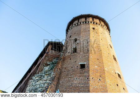 Bottom View Of Marinkina Tower Of Kolomna Kremlin In Old Kolomna City On Sunny Summer Evening