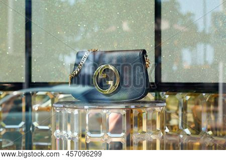 Cannes , Paca  France - 06 15 2022 : Gucci Leather Handbag With Famous Pattern Luxury Fashion Store 