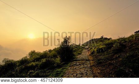Beautiful Sightseeing Place Needle Rock View Point Or Suicide Point. Hiking Place Covered With Mist,