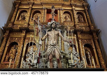 Icod De Los Vinos, Tenerife, Spain, April 25, 2022: Christ On The Main Altar Of The Church Of San Ma