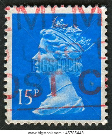 UK-เซอร์กา 1989: แสตมป์ที่พิมพ์ในประเทศอังกฤษแสดงรูปของ Elizabeth II เป็นพระมหากษัตริย์รัฐธรรมนูญของ 16