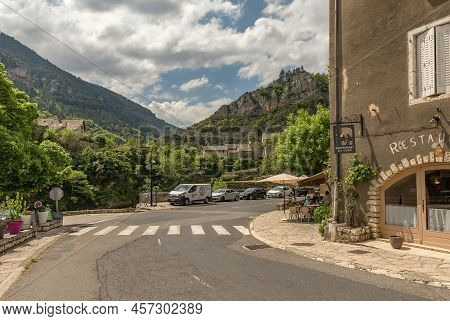 Cafe And Restaurant In Sainte-enimie, Gorges Du Tarn, Occitania, France