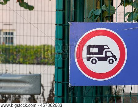 Panel Road No Campervan Not Allowed Recreational Vehicule Rv Symbol Ban Caravans And Camping Cars Re