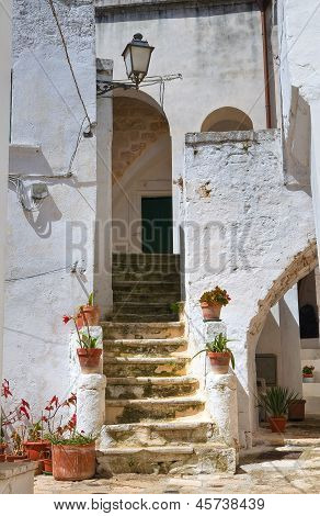 Vicolo. Ceglie Messapica. Puglia. Italia.