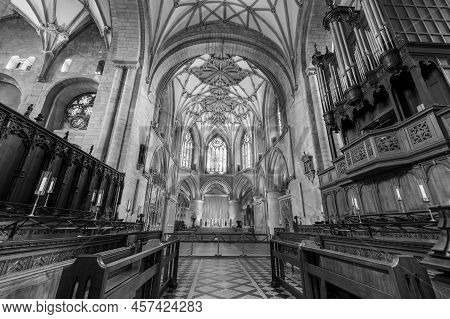 Tewkesbury.gloucestershire.united Kingdom.june 2nd 2022.view Of The Quire  Inside Tewkesbury Abbey I
