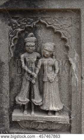 Ancient Small Carved Structure On The Walls Of Ahilyabai Fort, Maheshwar (madhya Pradesh, India)