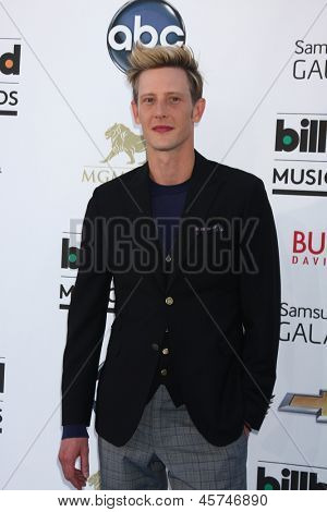 LOS ANGELES - 19. května: Gabriel Mann dorazí na Billboard Music Awards 2013 v MGM Grand Gar
