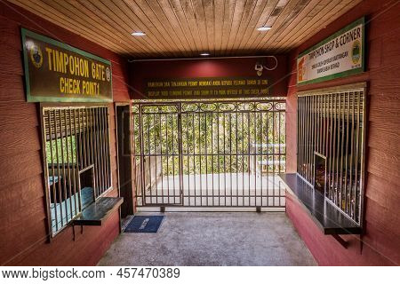 Mount Kinabalu, Malaysia - February 22, 2018: Timpohon Gate In Mount Kinabalu Park, Sabah, Malays