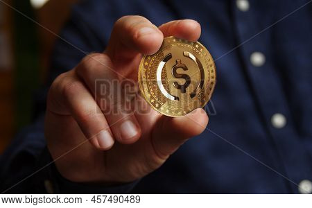 Usdc Usd Coin Stablecoin Cryptocurrency Golden Coin 3D Illustration