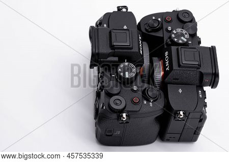 Bangkok, Thailand - 9 Jun 2022, The Sony A7 Iv Is The Fourth Generation Of The Company's Core A7 Ful