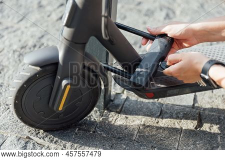 Bicycle U Lock Protect Electric Scooter From Stealing