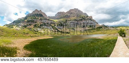 Panoramic In The Ibon De Piedrafita, Tena Valley In The Pyrenees, Huesca, Spain. Nature