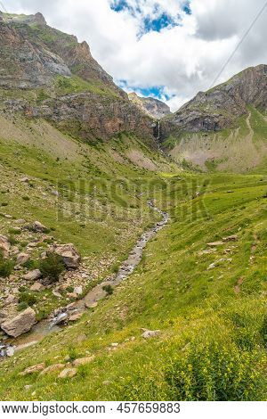 Views Of The Mountains Of The Ripera Valley In The Pyrenees In Panticosa. Huesca