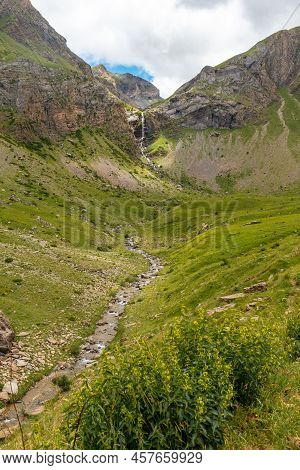 Views Of The Mountains Of The Ripera Valley In The Pyrenees In Panticosa. Huesca