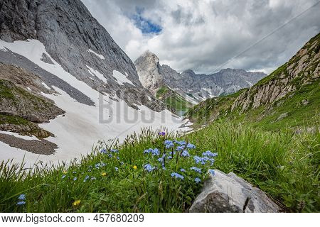 Mountain Hiking Trail Road. Grey Sky Before Thunderstorm. Between Italy And Austria: Near Volaia Lak