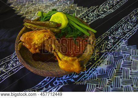 Nasi Tempong Or Sego Tempong Is Traditional Food From Banyuwangi, Indonesia Made From Rice, Traditio